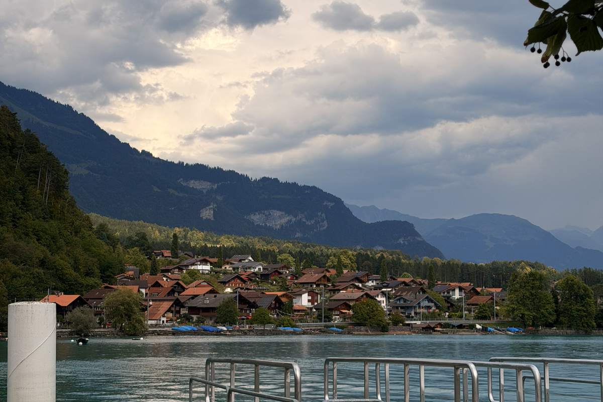 Lake Brienz, Falls, Gelmerbahn & Aare Gorge — 1/4