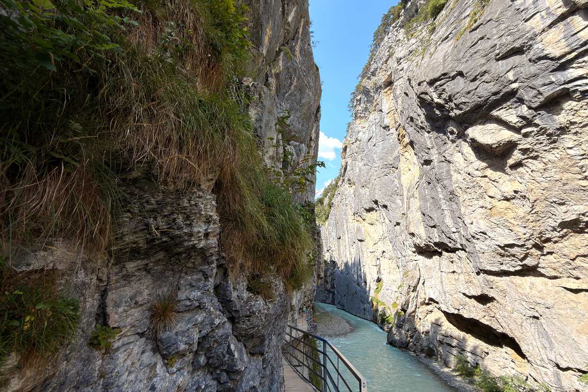 Lake Brienz, Falls, Gelmerbahn & Aare Gorge — 3/4